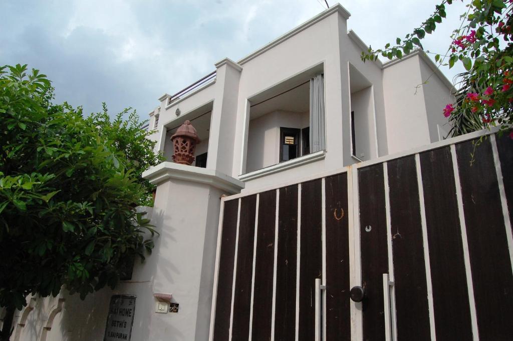 Sai Home Stay Bed & Breakfast- Near Tajmahal Agra  Exterior photo